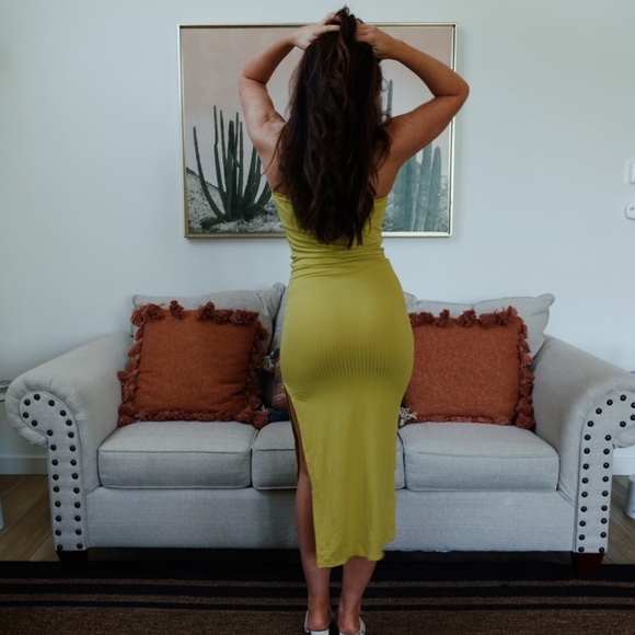 Lime Love Midi Ribbed Dress - Picture 2 of 3